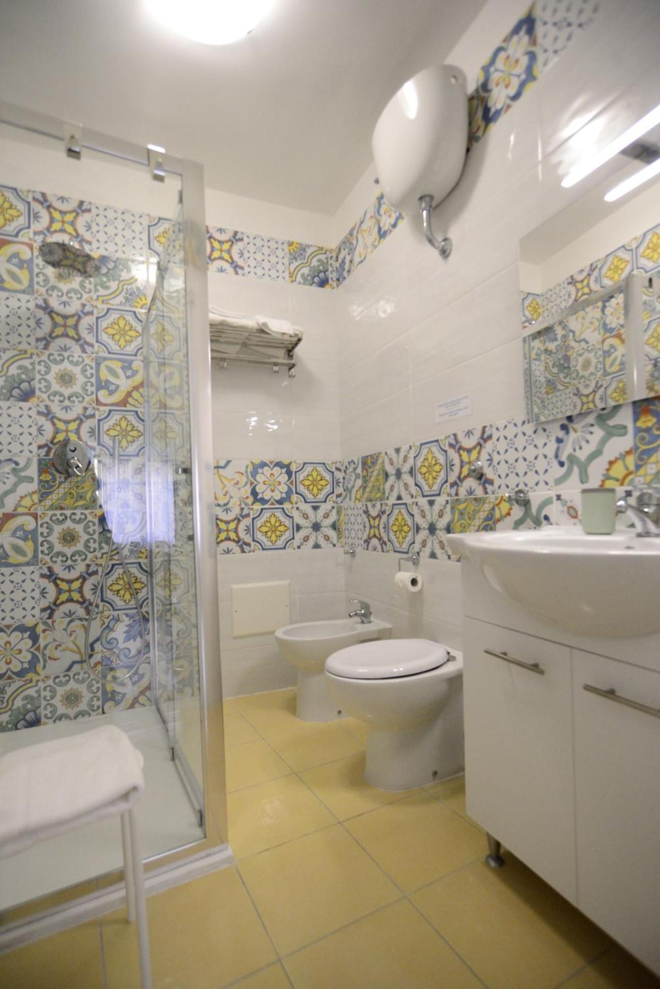 نابولي Malusi B&B المظهر الخارجي الصورة